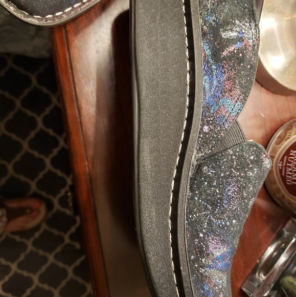 Alegria Clogs - Picture 3 of 3